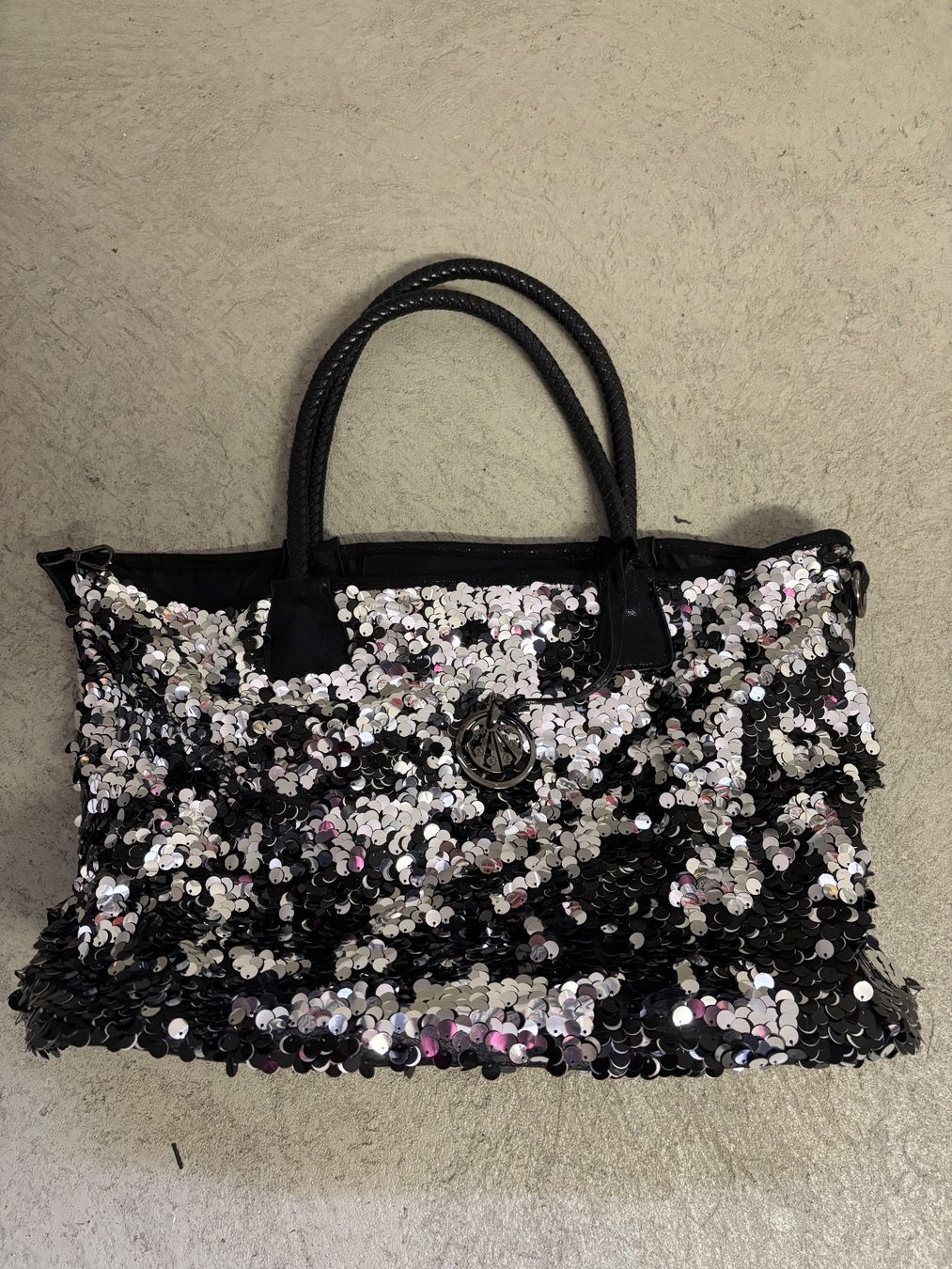 Borse da donna: Kimmidoll Tasche schwarz mit Pailletten – Usato da Sonterswil venduto da VD-Service