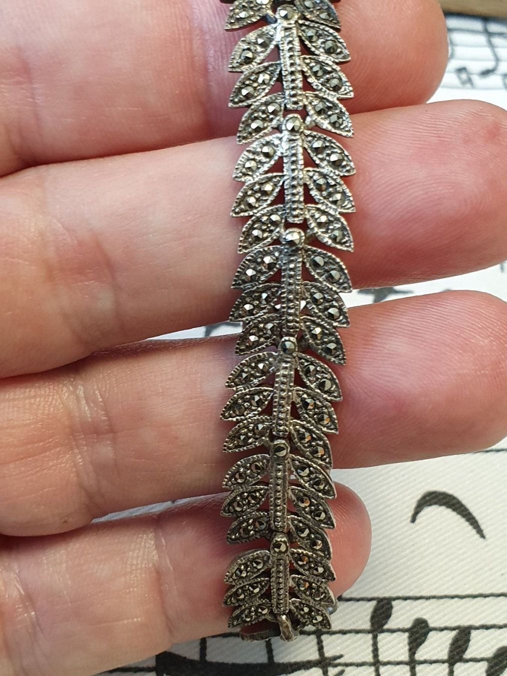Bracciali & Braccialetti: MASTERPIECE Jugendstil BLATTRANKEN-Markasiten-Armband- – Usato da Wohlen AG venduto da palmsprings 1