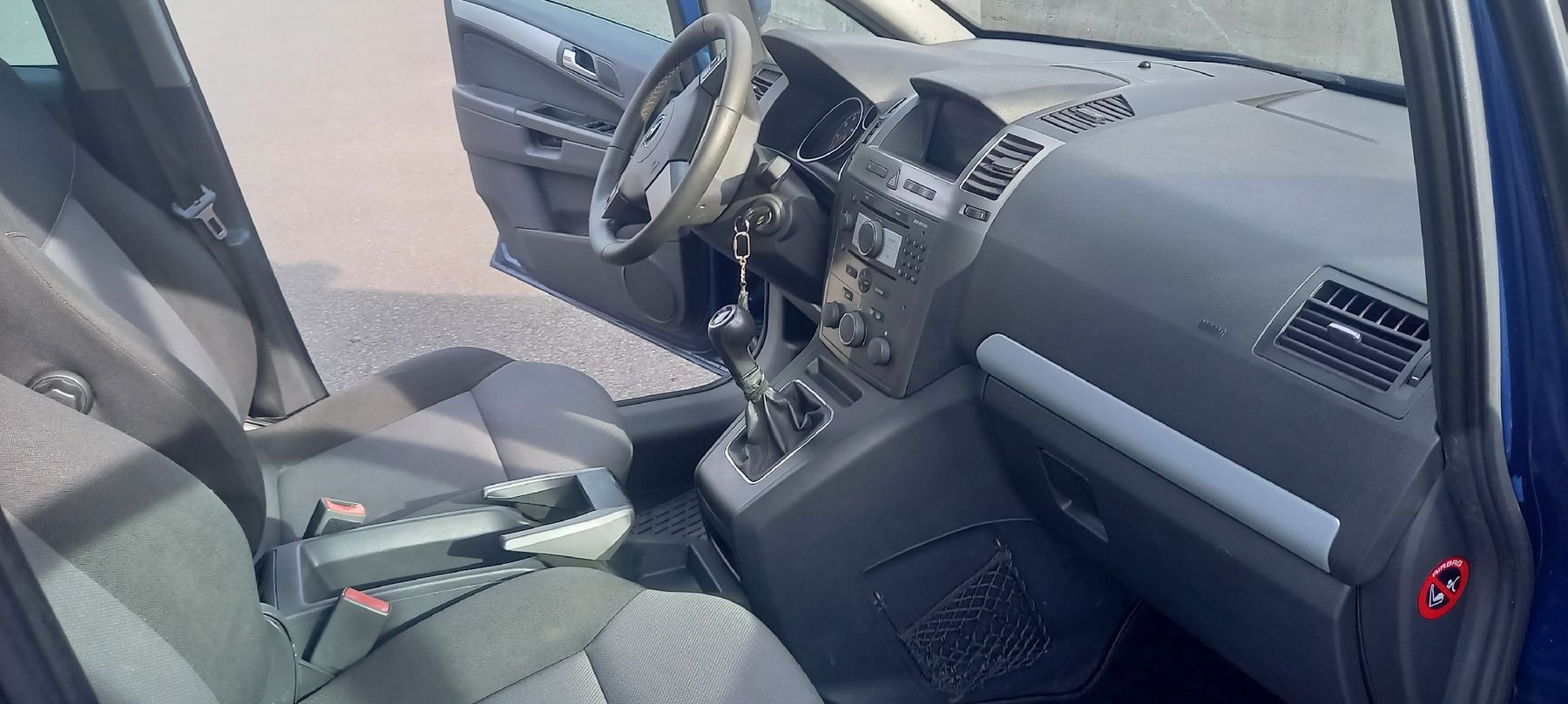Servizi & Riparazioni: Auto zu vermieten 7plätzer  – Usato da Bazenheid venduto da Kettler2014 7