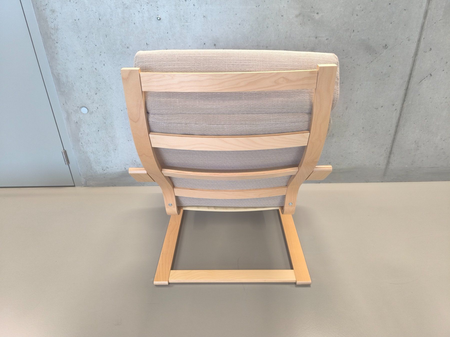 Ikea Fauteuils: IKEA POÄNG Sessel mit Hocker -Wiitergäh – Neuf (Voir description) à Zug par GGZatWork 3