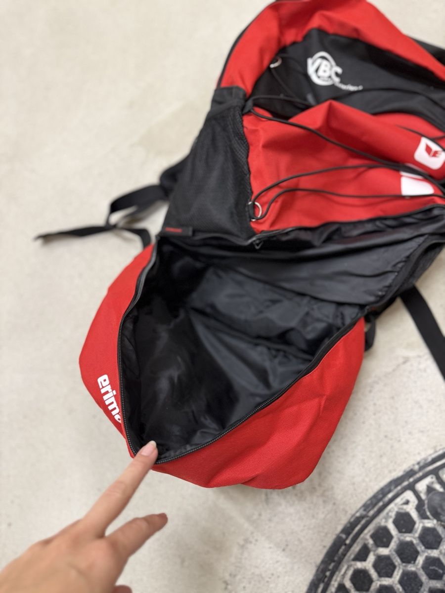 Erima Zaini: Roter Erima Sportrucksack – Usato da Bülach venduto da tamara1301 1