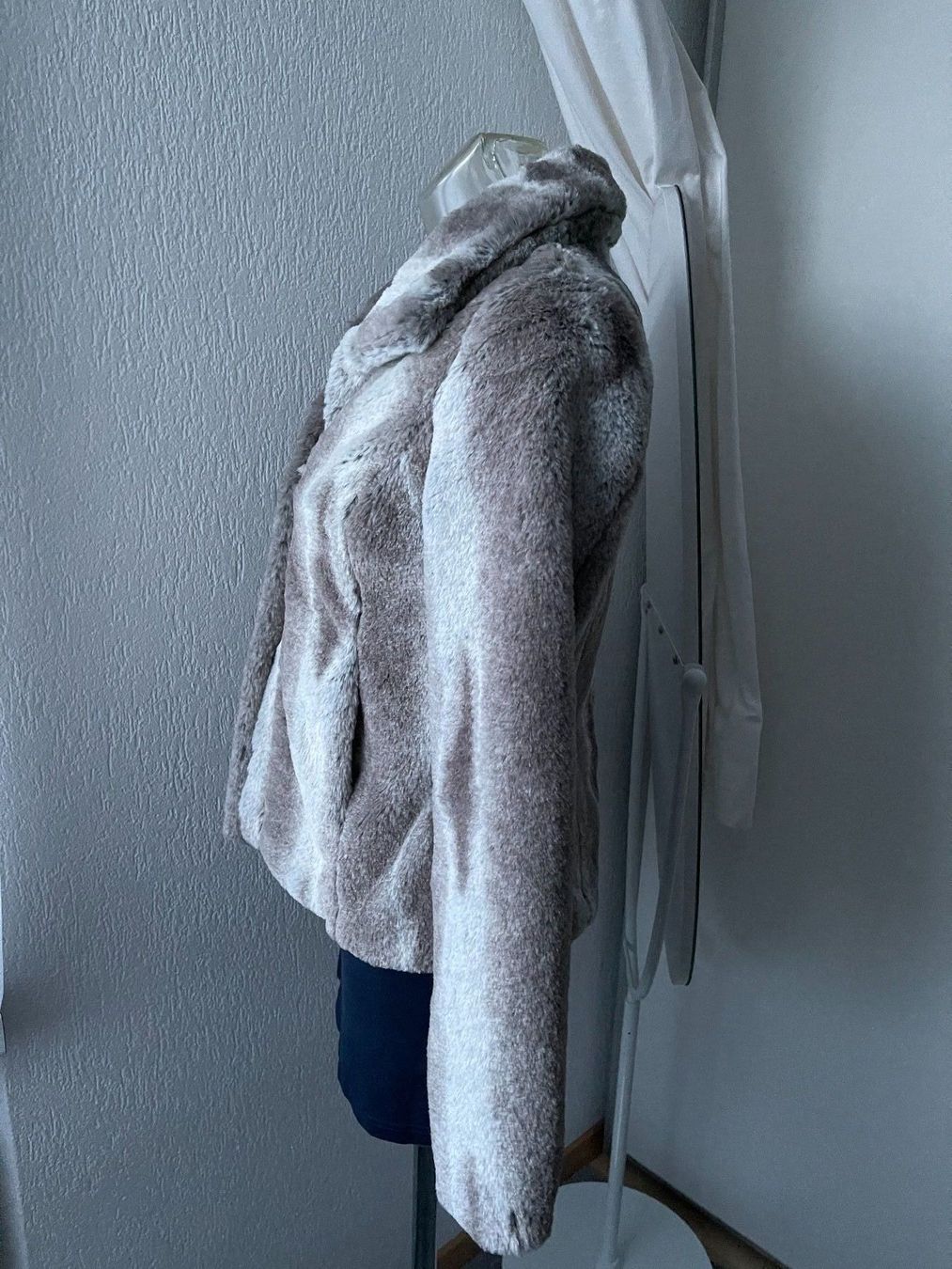 Giacche: Oasis Fake fur Jacke XS – Nuovo (secondo la descrizione) da Dietikon venduto da Nieselchen 2