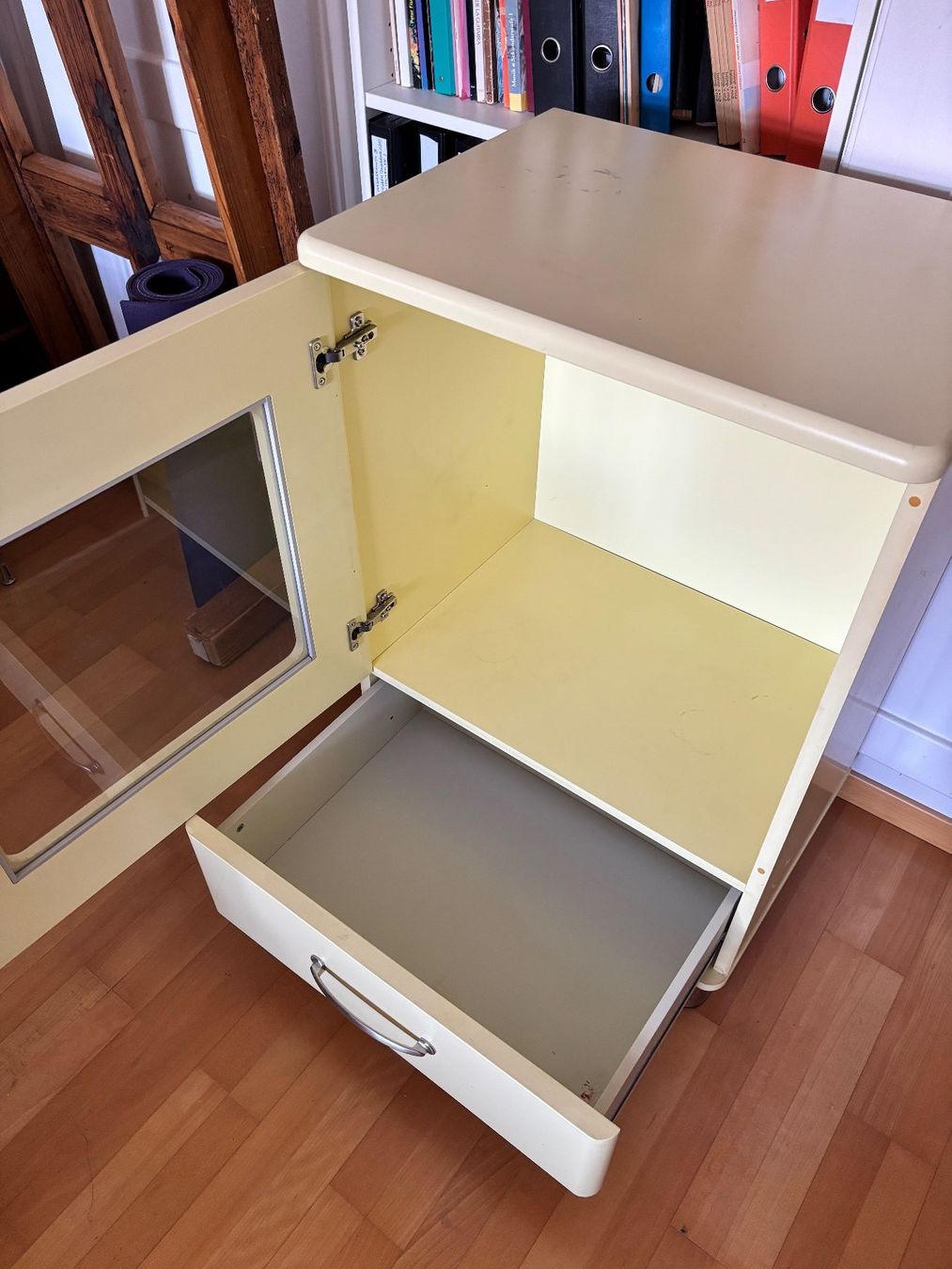Interio Commodes: Möbel, Kommode, Hausbar «Malibu» – D'occasion à Bern par Manuel_111 2