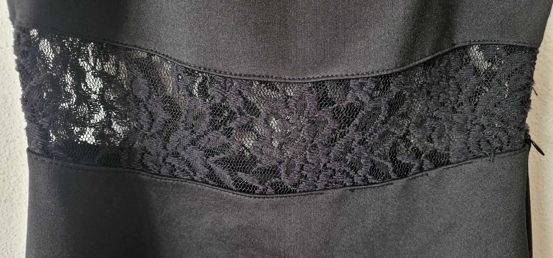 Kleider: Amisu Kleid, Schwarz, Grösse 36, mit Spitze, – Gebraucht aus Romanshorn von REALJessiB 4
