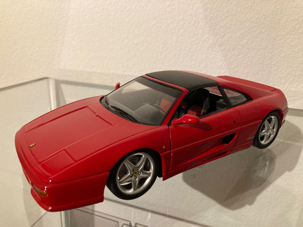 FERRARI F355 COUPE BERLINETTA jaune 1/18 UT MODELS voiture miniature de collect | eBay