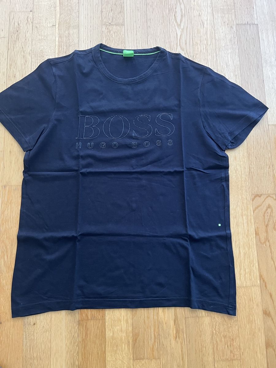 T-shirts: Herren T-Shirt BOSS  L – D'occasion à Bettlach par Tradenet100