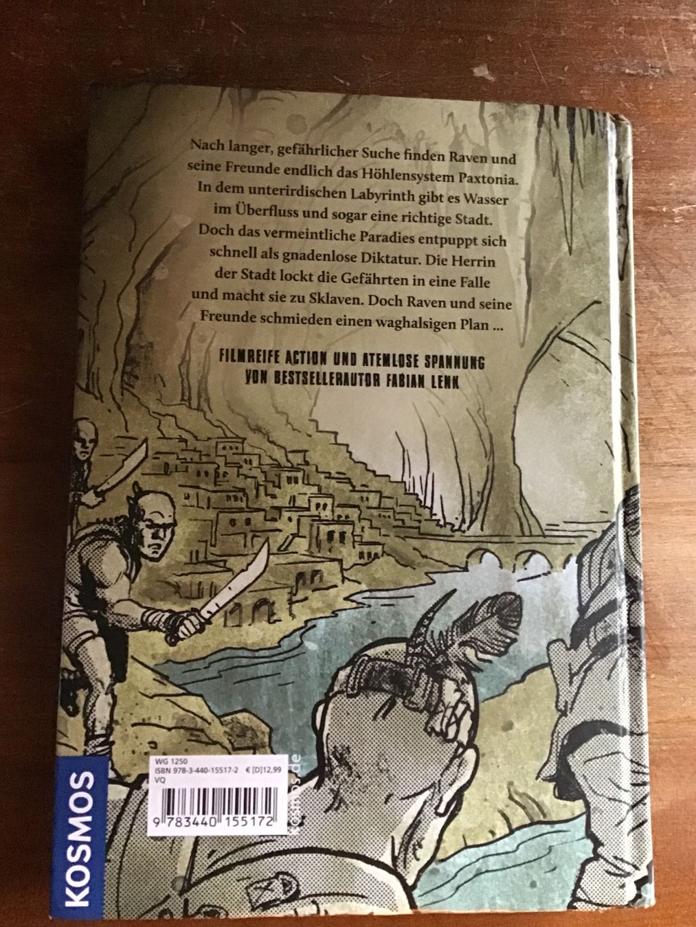 Libri: Dark Lands, 2 Bände, – Usato da Langrickenbach venduto da orangecircledance 1