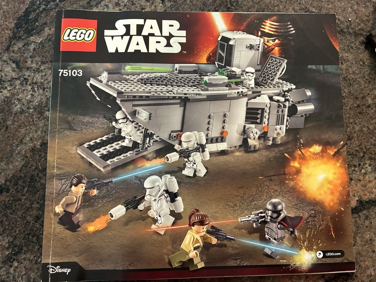 Lego Baukästen: Lego 75103 First Order Transporter – Gebraucht aus sargans von Angamar