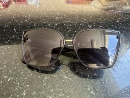 Sonnenbrille schwarz UV400