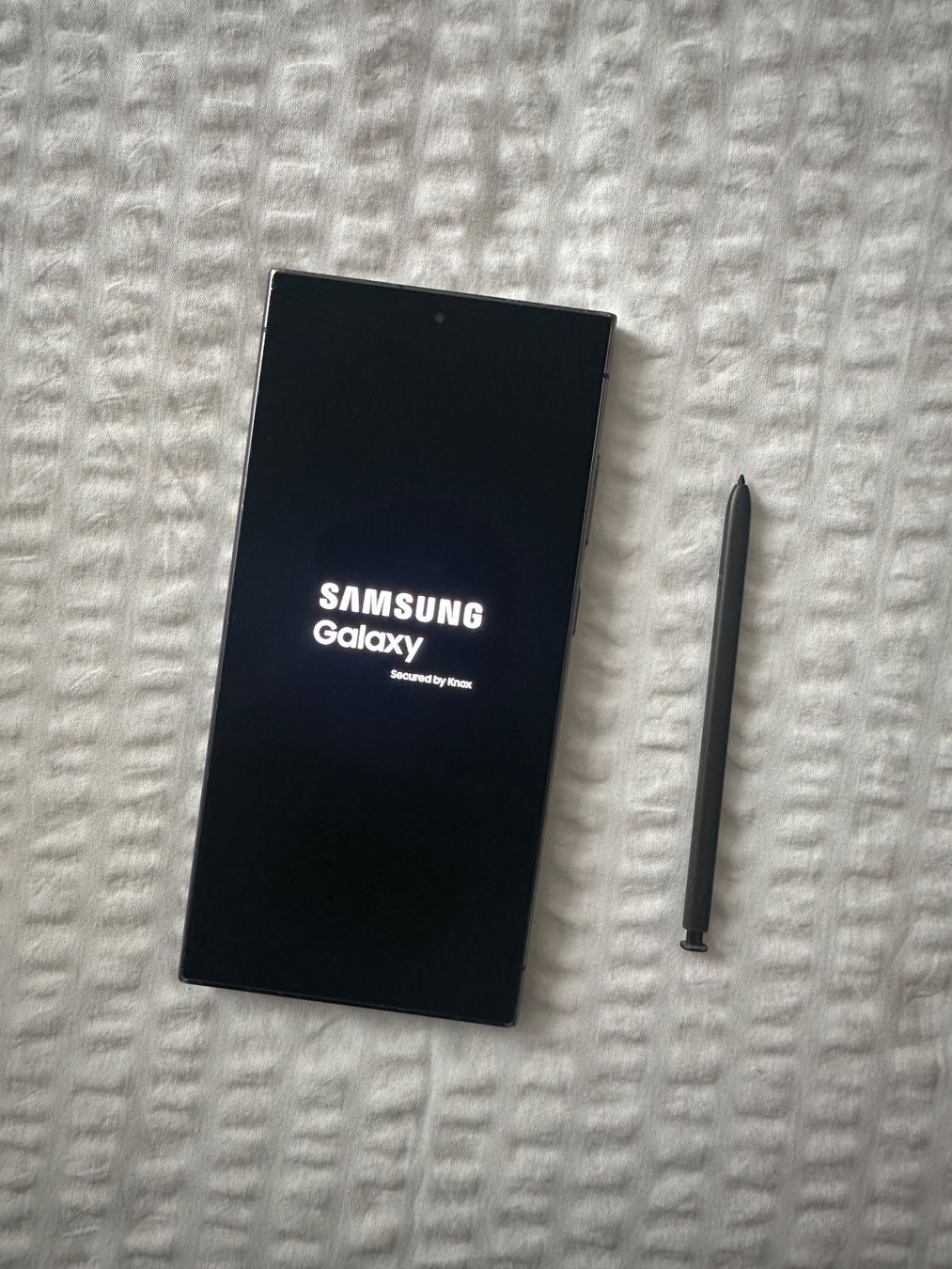 Samsung Telefoni cellulari / Smartphones: Samsung Galaxy S24 Ultra – Usato da Zürich venduto da brandysn