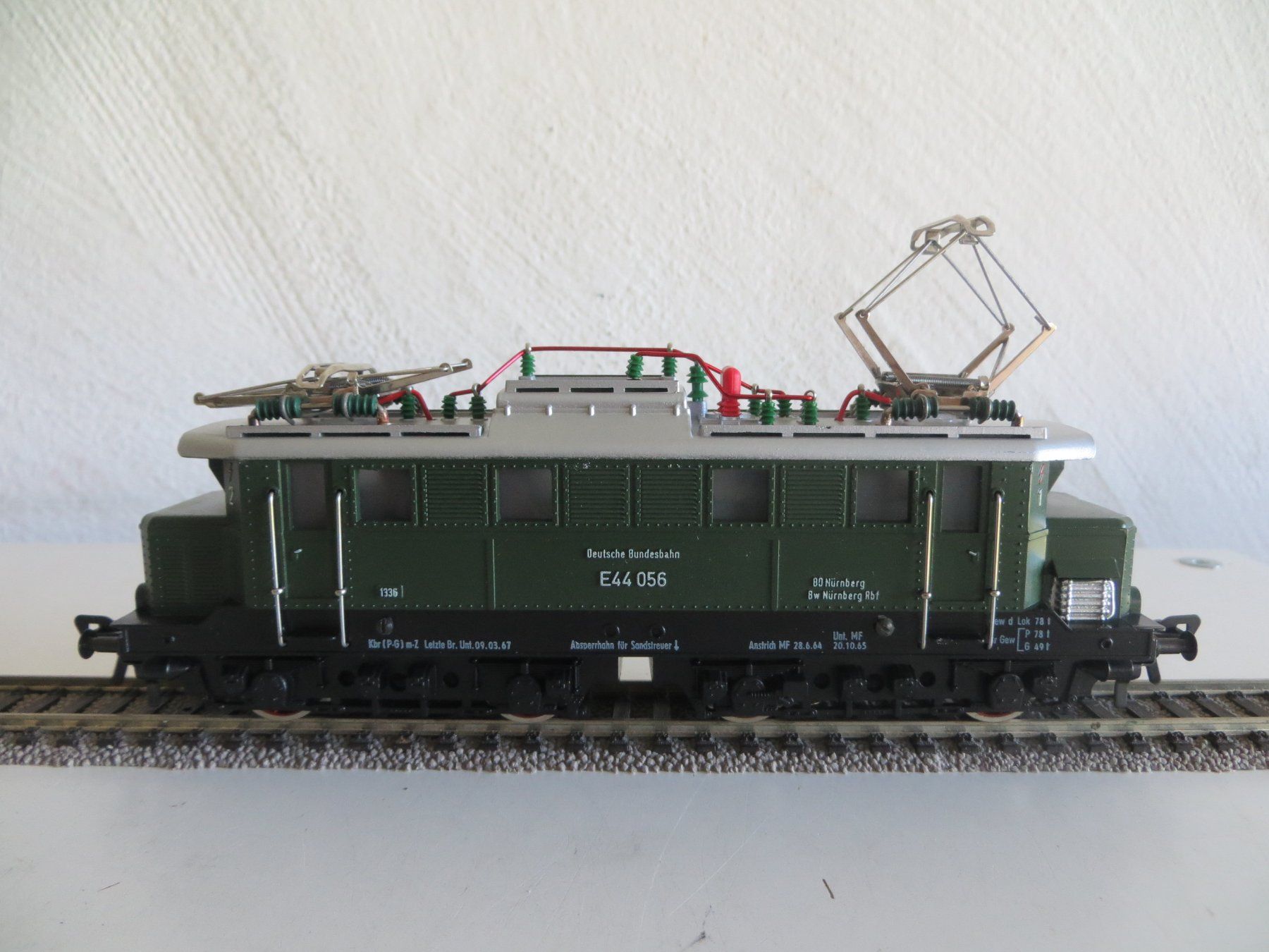 Fleischmann Modellini di ferrovie: Fleischmann H0: Elektrolok E 44 der DB, 4330, mit OVP – Usato da St.Gallen venduto da gnumolo 4
