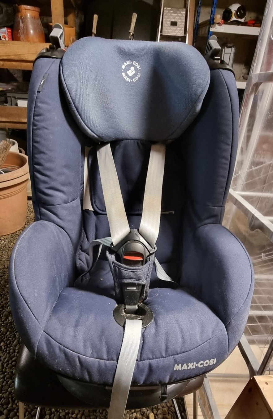 Maxi-Cosi Auto-Kindersitze: Maxi Cosi Tobi. – Gebraucht aus Embrach von rezh 4