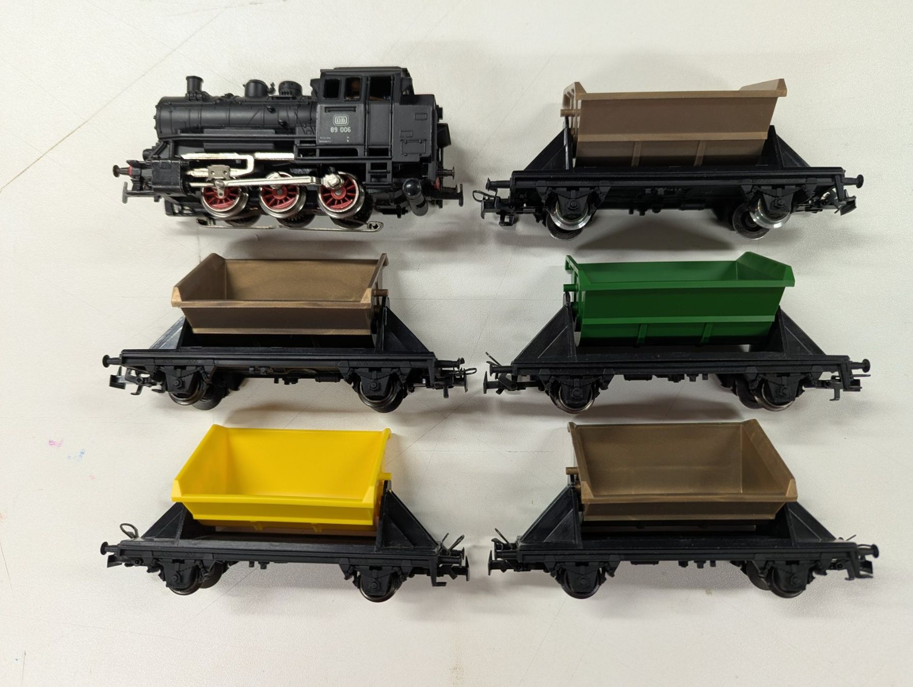Märklin Modelleisenbahnen: Train bennes Basculantes Märklin. – Gebraucht aus montcherand von Niollu 2