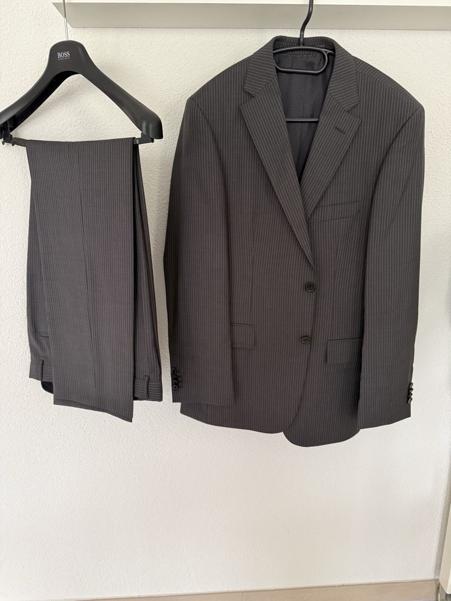 Hugo Boss Completi, tute sportive e funzionali: Hugo Boss Anzug – Usato da Buochs venduto da and_k8gd 1