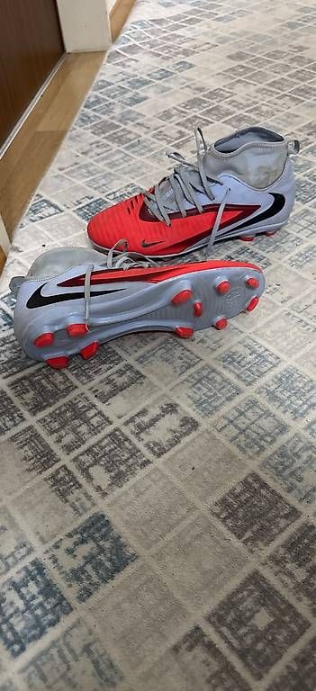 Scarpe da uomo: Sport Schuhe  – Usato da Kloten venduto da Privat2011 1