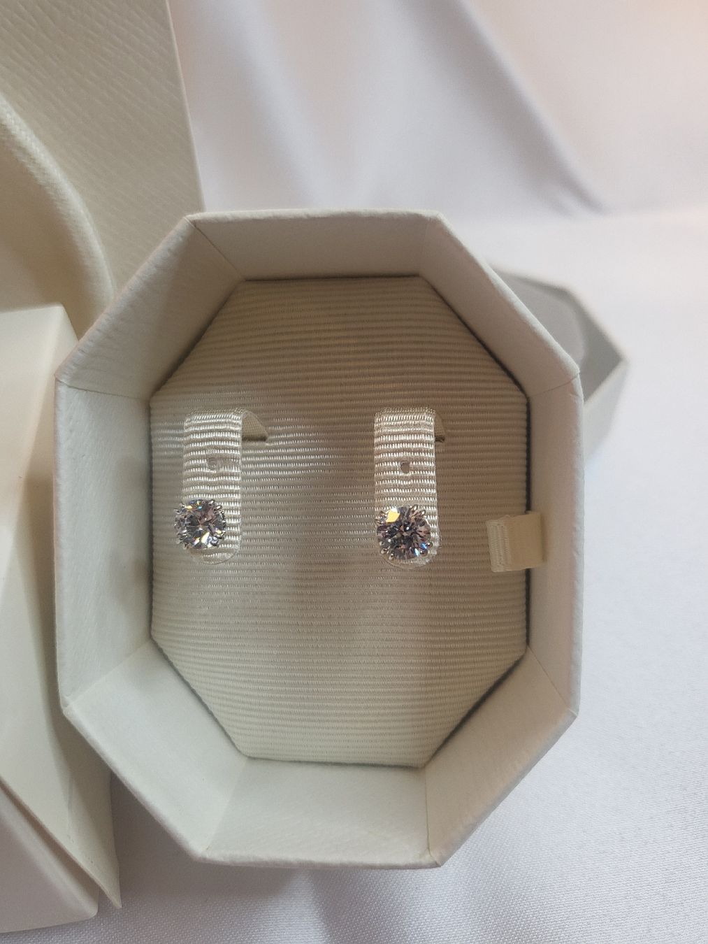 Swarovski Orecchini pendenti & Orecchini a lobo: NEUE Swarovski Stilla Ohrstecke – Nuovo e nell'imballaggio originale da Hellbühl venduto da d.d.d.125 1