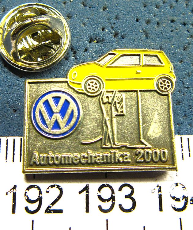 VW AUTO PIN AUTOMECHANICKA 2000 GEPRÄGT GESTEMPELT (Gebraucht) in ...