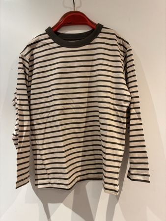 Schönes Langarmshirt Gr. 122, Neu