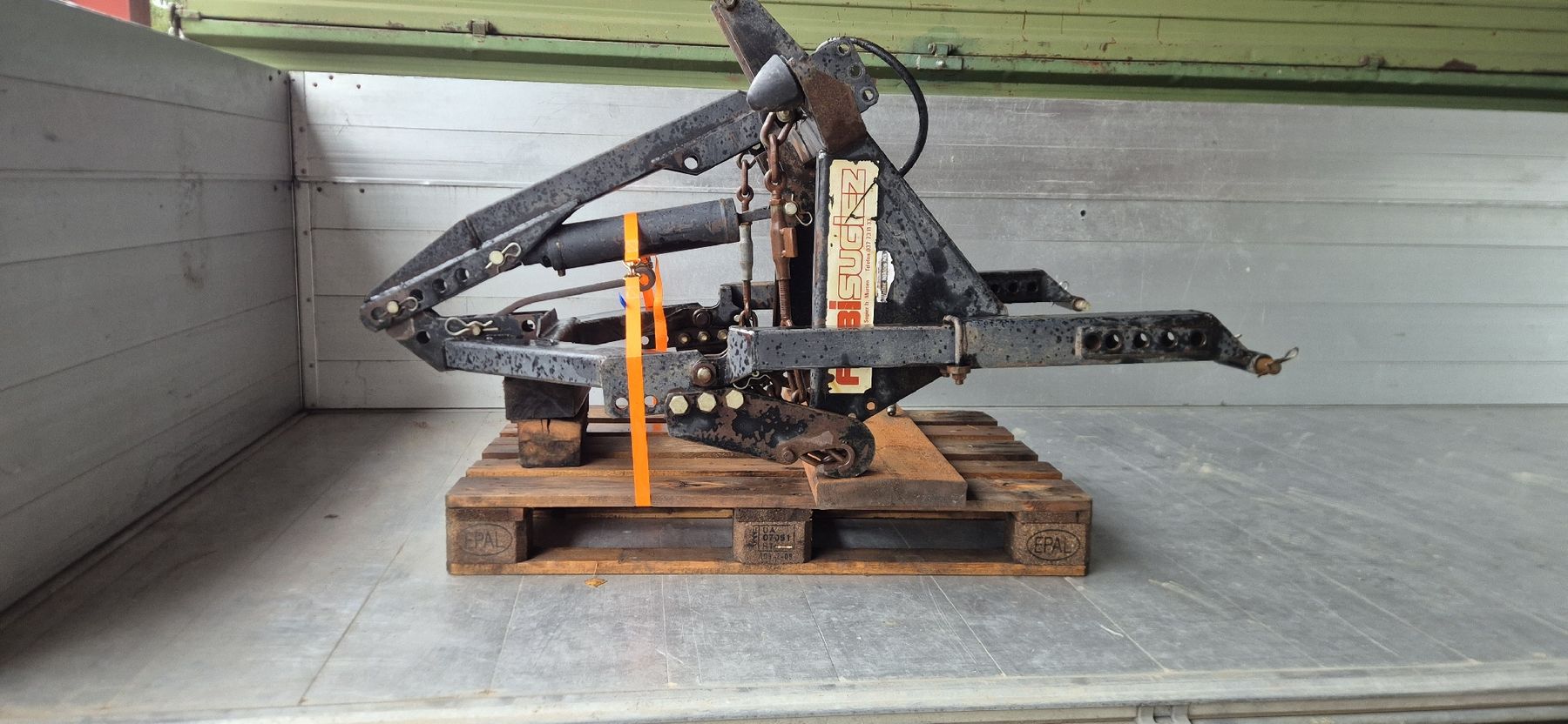 Tutte le macchine: Hitch Maschio  – Usato da Siselen BE venduto da urs_7qll 5