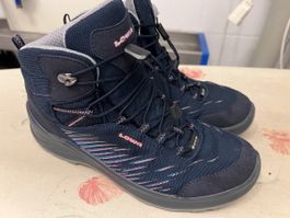 Wanderschuhe Lowa 39