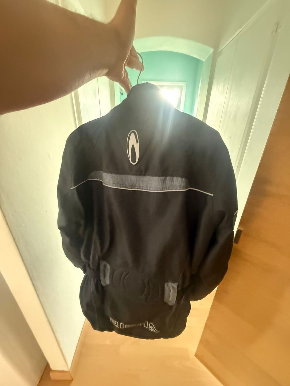 Jacken: Richa Motorradjacke, Grösse L, Schwarz – Gebraucht aus Nidau von Mattia_Cordella 2