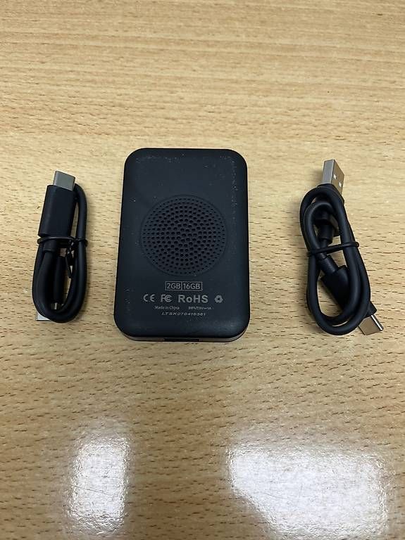 Laufwerke & Adapter: Carplay Adapter Neu – Gebraucht aus Aarau von celli64 2