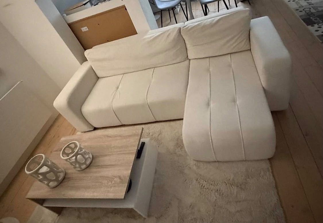 Sofas: Ecksofa Beige Stoff  – Gebraucht aus Fällanden von TCristina