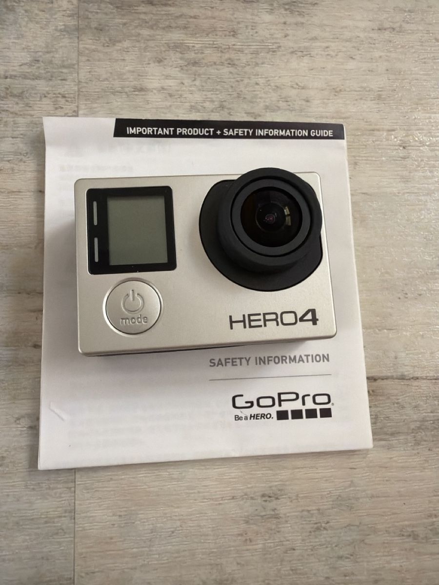 Gopro Action Cam: GoPro HERO4 Silver mit Zubeheur – Usato da Staad SG venduto da bal_pl6x 1