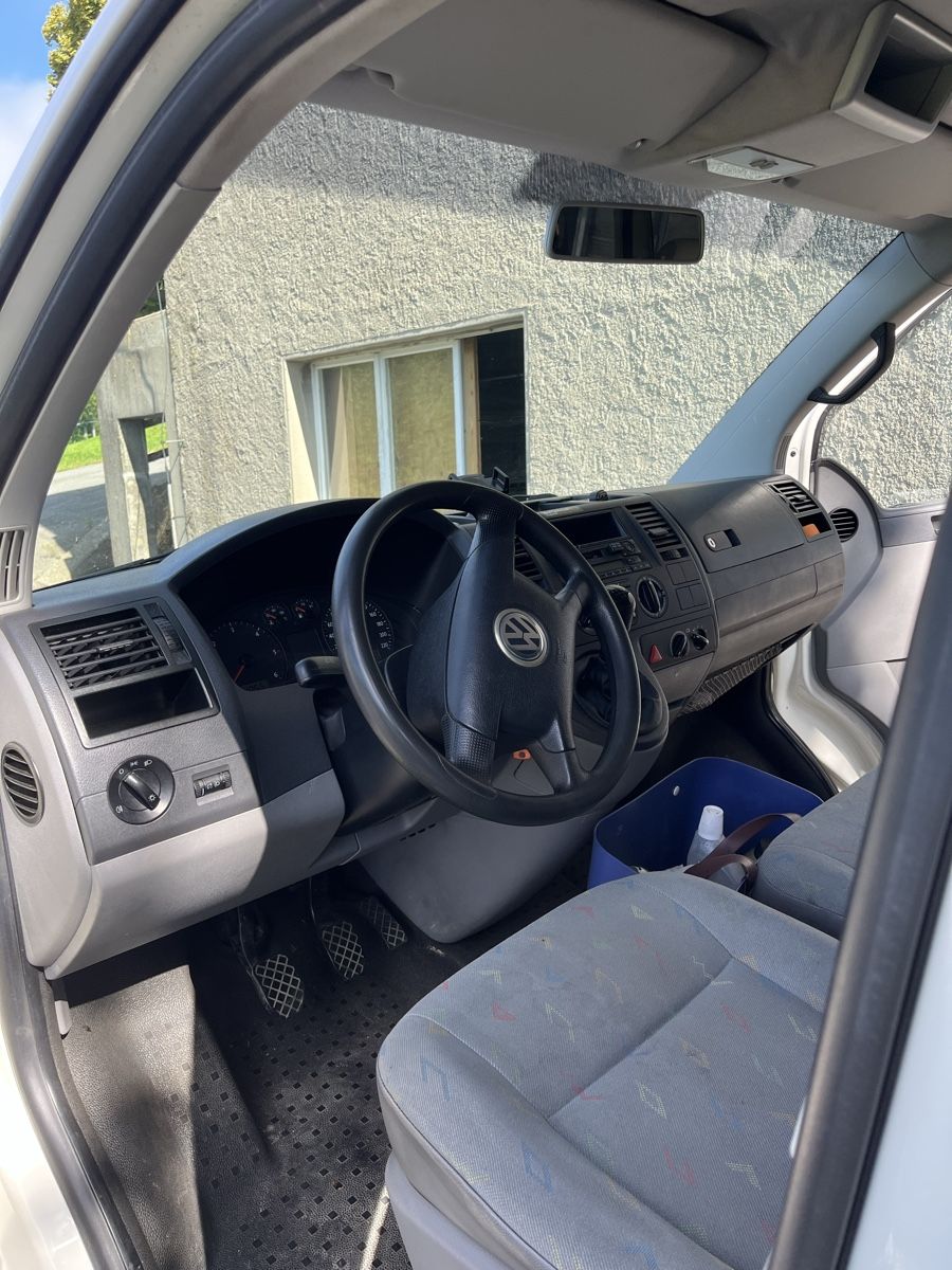 VW Automobili: VW T5 9Plätzer mit mfk und Service – Usato da Teufen AR venduto da gia_lk2f 6