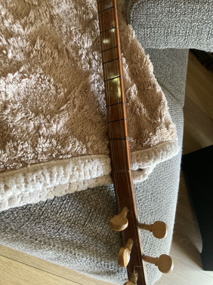 Strumenti musicali: Baglama saz turc traditionnel – Usato da Bursinel venduto da SeveralLives 5