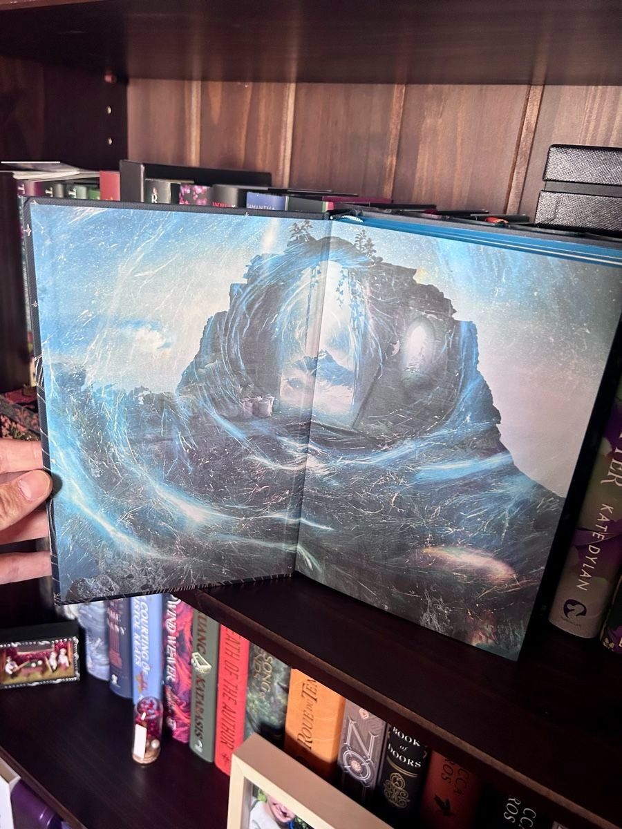Libri: Bundle The Locked Library 2024 - The Spice Gate + Moonstone – Nuovo (secondo la descrizione) da Lausanne venduto da BookwormCH 7