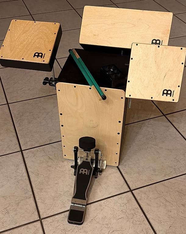 Musikinstrumente: Meinl Cocktail Cajon Drumset - Praktisch und Vielseitig! – Gebraucht aus Belp von seabiscuit