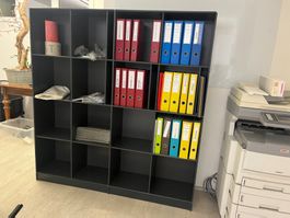 Wandgestell für Ordner oder ähnliches