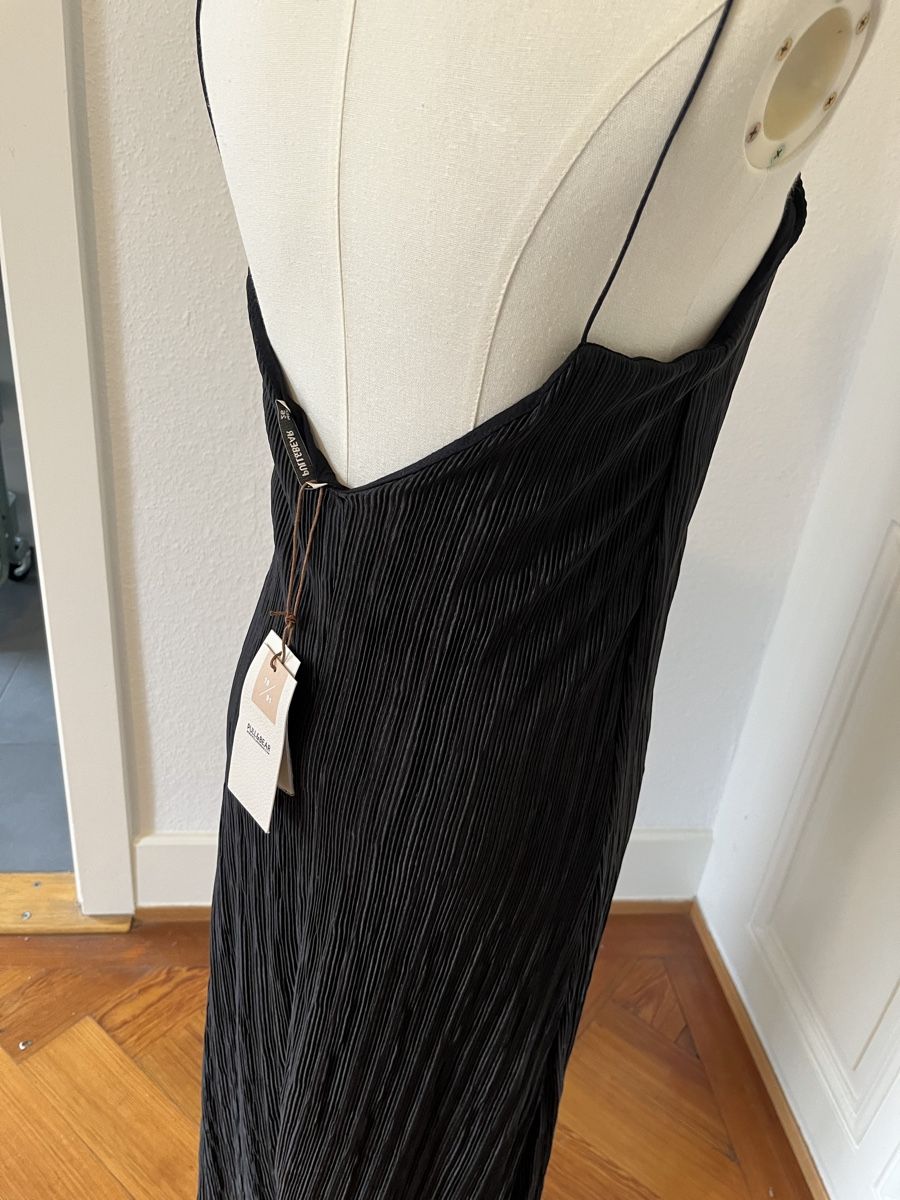 Pull&Bear Vestiti: Pull&Bear Dress - Black - Size S - Summer Essential! – Nuovo (secondo la descrizione) da Genève venduto da nba_l98n 3