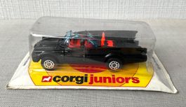 🟡🔵 CORGI JUNIORS # 69 / Batman Batmobile / 1977 / NRFB