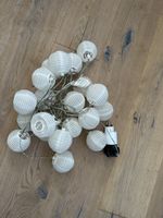 Lichterkette mit weissen Lampions elektrisch 