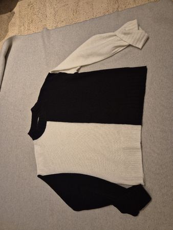 Maison L'Essent Wollpullover, Grösse L, neu!