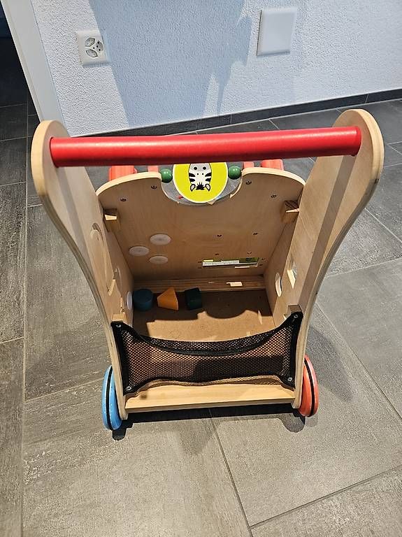 Veicoli per bambini: Lauflernwagen – Usato da Braunau venduto da yvo_z2v9 1