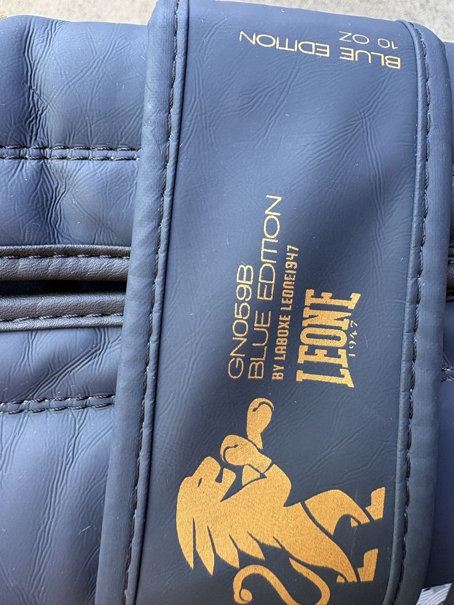 Guanti & manicotti: Leone 10OZ Handschuhe einmal getragen – Usato da Belpberg venduto da mes_55s8 1