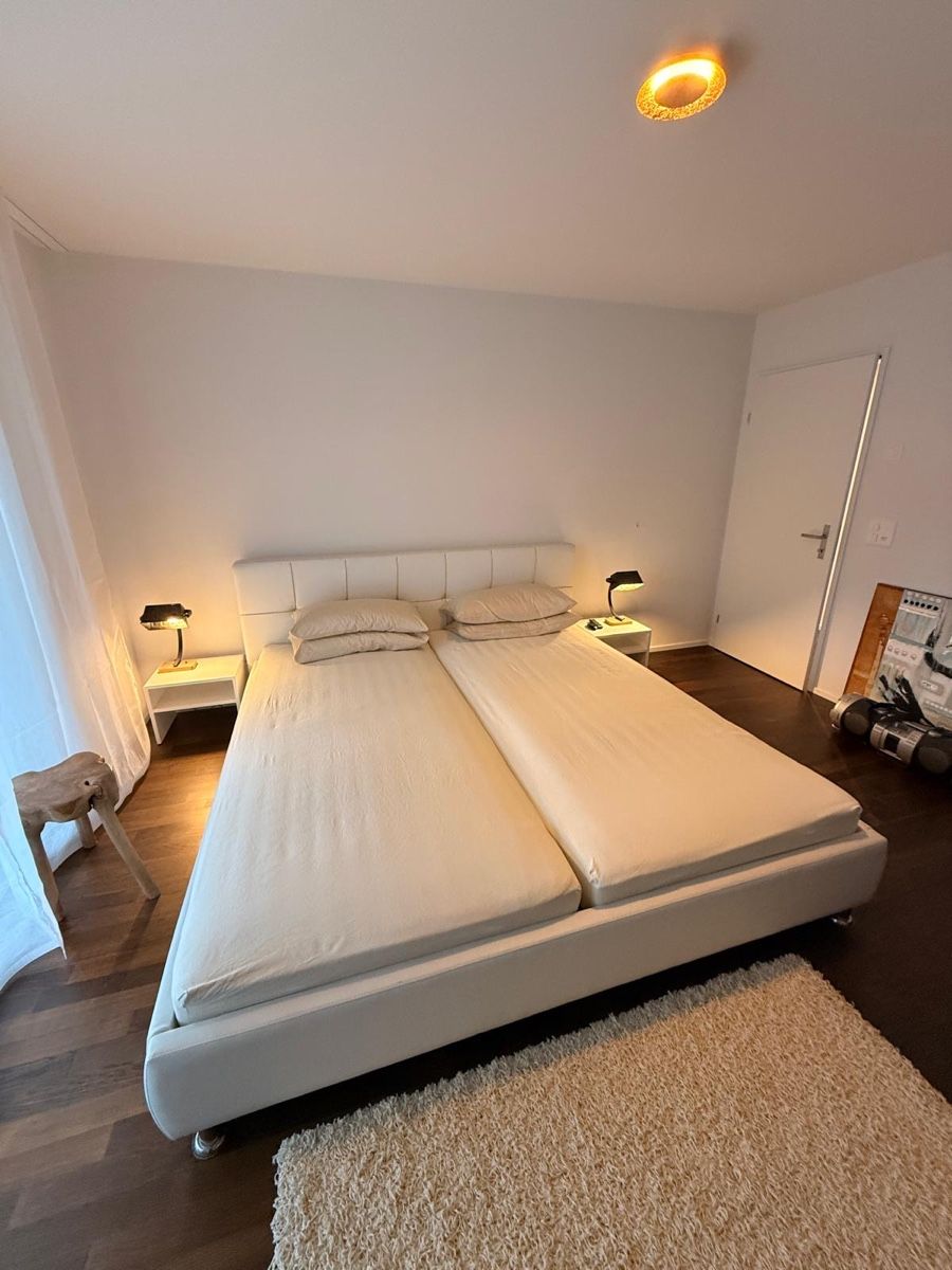Betten: Bett Spezialanfertigung – Gebraucht aus Zürich von flo_b688 1