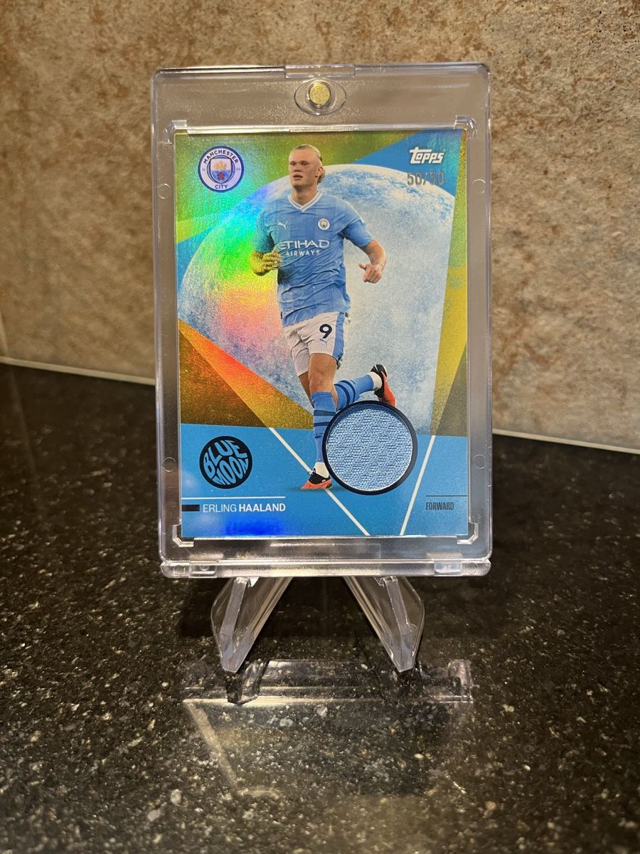 Topps Cartes à collectionner: Earling Haaland 50/50 GOLD Patch REFRACTOR RARE! – Neuf (Voir description) à Moudon par AndreSR89 2