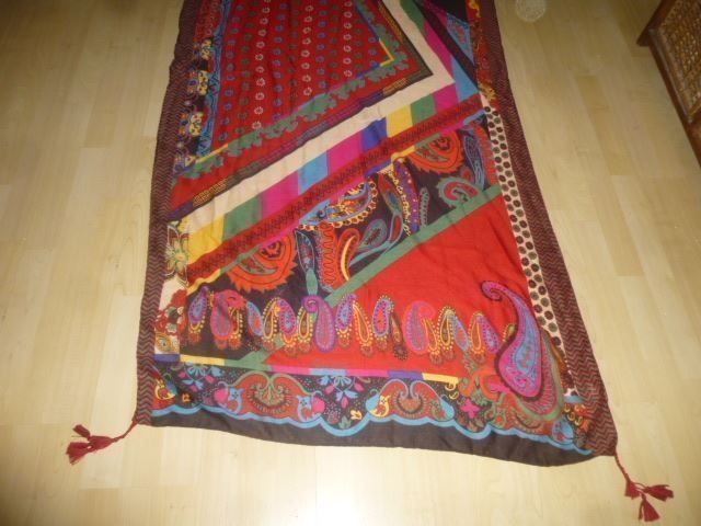 Foulard & Sciarpe: Schal bunt mit Blumen Polyester – Nuovo (secondo la descrizione) da Hinwil venduto da Glasperlen 2