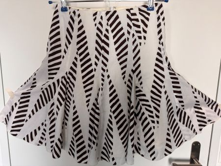 LEICHTER SOMMER Rock von CLUB MONACO mit Falten, Gr.36