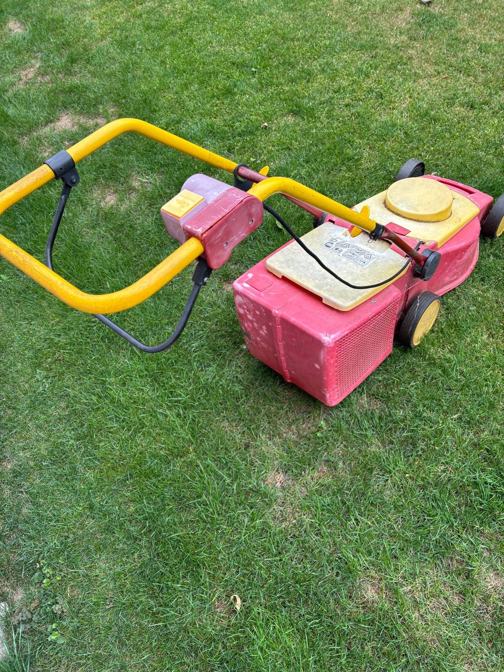 Outils Wolf Tondeuses à gazon: WOLF-Garten Rasenmäher Elektromäher – D'occasion à Gattikon par Unerreicht 1