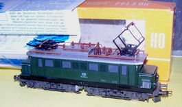 Roco H0 4132 Ellok E144 075-9 der DB, neuwertig, DC in OVP