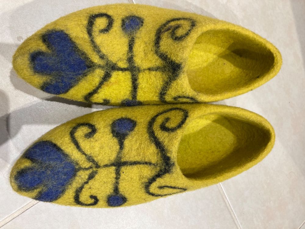 Chaussons/Bottines Maison En Feutre De Laine 100% - Taille 40-41 (UK 7.5) - Bleu - Neuf Avec Boîte
