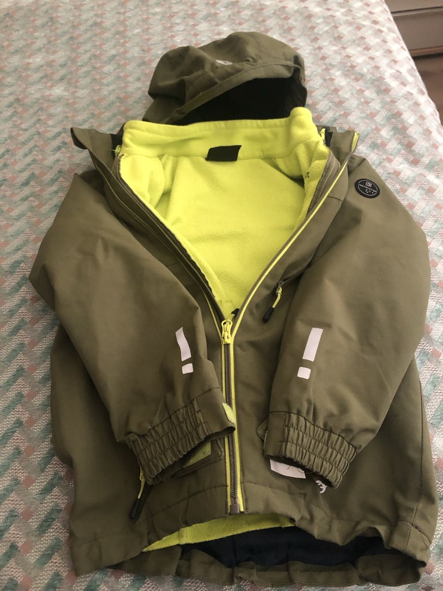Trevolution Jacken & Mäntel: Kinder Jacke  – Gebraucht aus Uster von mar_pqx5 3