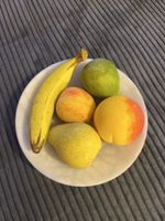 Deko Obstset mit Schale aus Stein guter Zustand