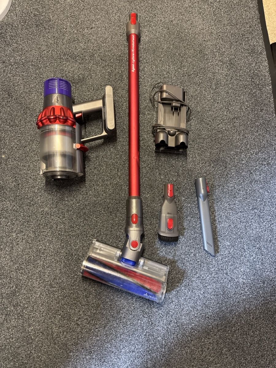 Dyson Aspirapolveri & Accessori: Dyson  Cyclone v10 Motorhead – Usato da Landquart venduto da Nnf007 3