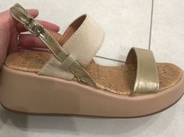 Nigelnagelneue Sandalen,sehr sehr bequem!